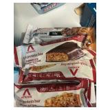 Kelloggs protein chocolate PB bars -Atkins bars