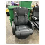 Swivel gaming chair