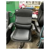 Black office chair