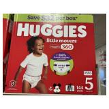 Huggies 144 diapers size 5