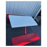 Picnic table