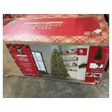 Pre-lit 9ft Norway fir tree 9ft tall