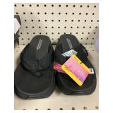 Skechers slip flop size 8