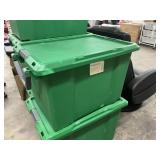 Brightroom wheeled latching storage bin 32gal