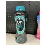Downy unstoppables 39.9 oz