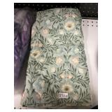 1 Standard pillowcase