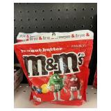 PB M & M