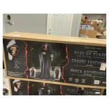 Rise up Reaper animated 6.8ft box