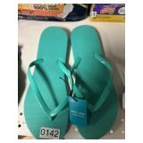 West Loop flip flop 9/10 womens