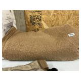 Threshold comforter F/Q