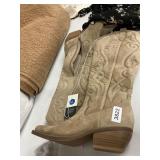 Wilde Fable ladies tall westren boot size 7