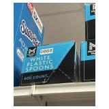 White plastic spoons 600ct