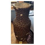 25" Pecan Shell Vas