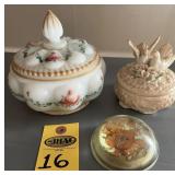 Vintage Fenton Charleston Powder Dish (damaged) &