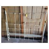Iron Bed Queen Size
