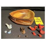 Rare Wimpy Cole Miniature Pottery In Wooden Bowl