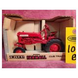 Ertl Farmall Cub Tractor 1956-1958 Die Cast