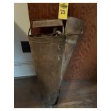 Antique Tobacco Handsetter