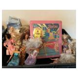 Retro Barbie Case & Barbies