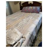 Full Sized Bed And Bedding