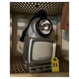 Retro Camping T V/ Lantern