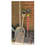 3 Shovels