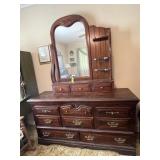 Dresser & Mirror