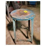 Metal Stool 20 1/2'