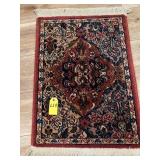 Karastan Rug 1.5' X 2'