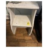 Wooden Shelf 21' H