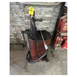Rear End Manual Lubricant Tank