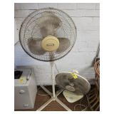 2 Fans