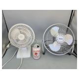 2 Desk Fans