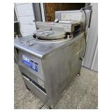 Broaster - 2400GH Exclusive - Working