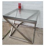 End Table 22"T 22"W 22"D missing 1 glass slide