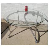 Round Coffee Table 19"T 35" Round Missing glass