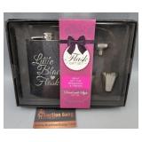 Drink with Style Flask Gift Set