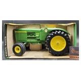 ERTL John Deere 5020 Tractor Die-ast 1/16 Scale