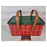 Cookies & Crackers Picnic Basket