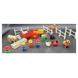 Fisher Price Farm  Animals & Accessories