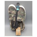 *NEW* Pair of Mad Love Slip-on Size 8 Women