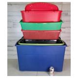8 Totes - one has a lid
