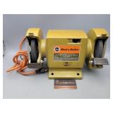 Black & Decker Grinder - Works