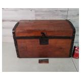 Wood Trunk 20"ï¿½11"ï¿½ 11"