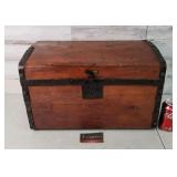 Wood Trunk 20"ï¿½11"ï¿½ 11"
