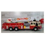 Tonka Firetruck w/Extending Ladder 31.5" Long