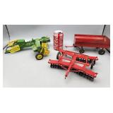 Ertl Farm Wagon - Disc - Bailer Missing Parts