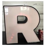 Lighted Letter 'R'