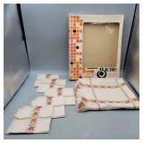 Tablecloth & Napkins