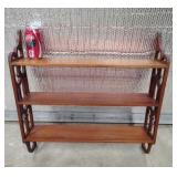 Shelf 24'T 25'W 5.5'D